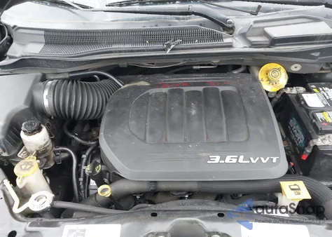 2015 Dodge Grand Caravan Sxt z USA, uszkodzony, nr VIN 2C4RDGCG7FR607394